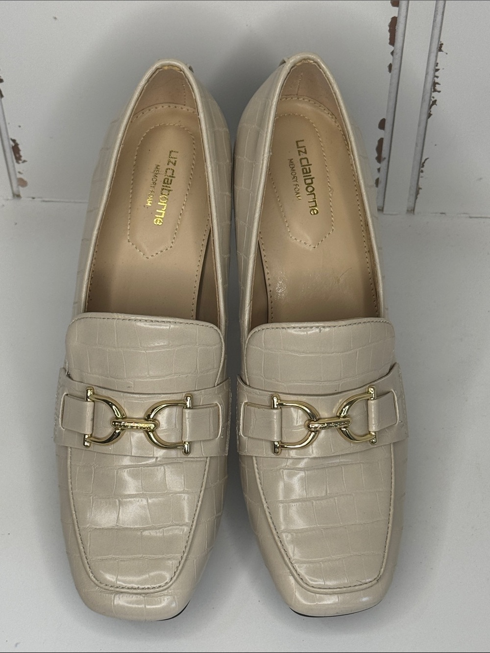 Liz Claiborne Beige Croc-Embossed Loafers with Gold Bit - Picture 7 of 7